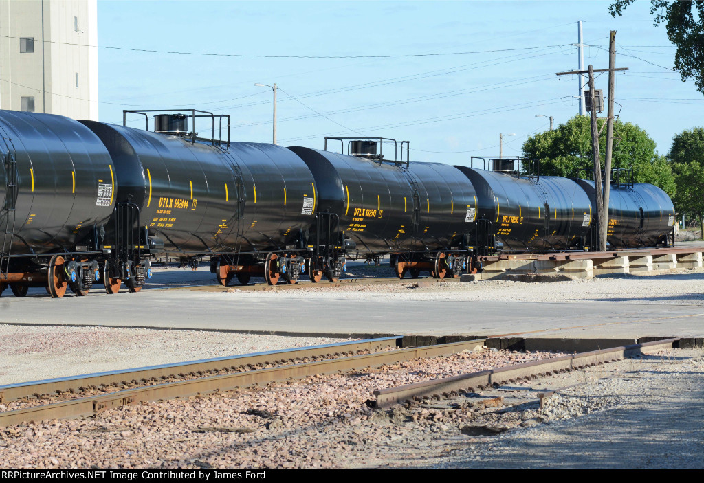 CN 5470 -- Yard Power